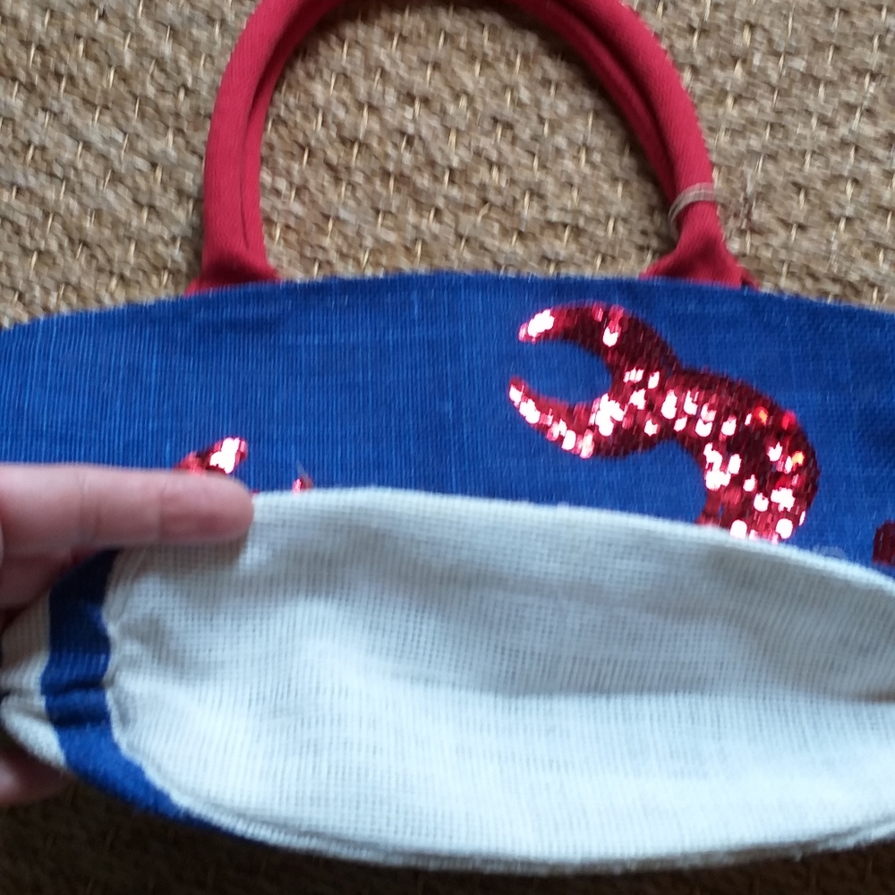 Small Tote - Picture 2 of 6